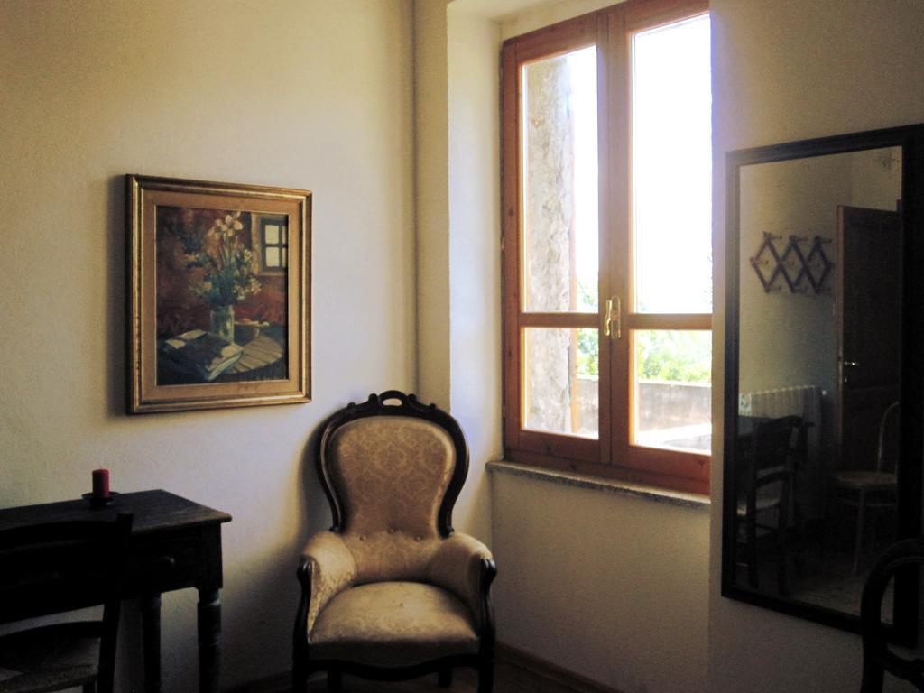 Campi Elisi B&B Сасари Стая снимка